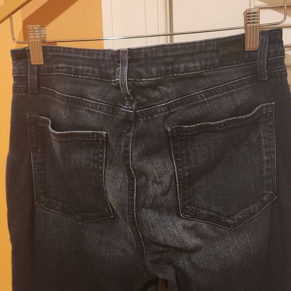 Paige Denim Women's "Verdugo Cropped" Dark Wash Jeans Size 30 US 10 - Picture 6 of 9